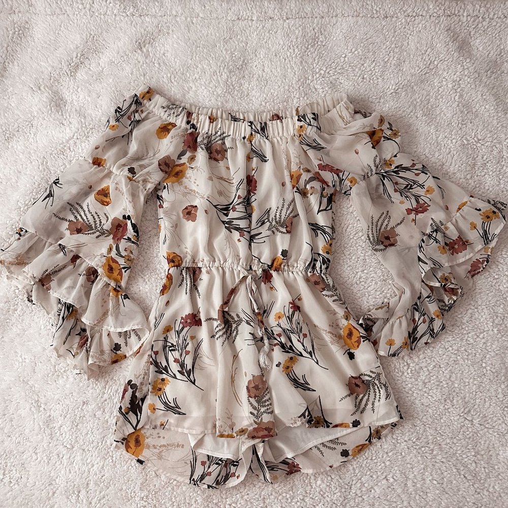Lucky Brand Floral Bell Sleeve Romper NWOT